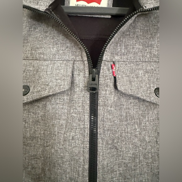 Levi's Men's Gray Thick Jacket with Black Hood - Size S - Picture 2 of 11